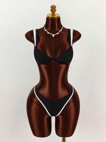 Amplova Women's Black & White Contrast Color Swimsuit 2 Pieces Set, W-Shaped Underwire Top And V-Shape Bottom, Sexy And Sophisticated