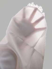 白色蕾丝边彼得潘领短款上衣，泡泡袖，前襟纽扣设计，甜美青春风格，不起球质地，适合校园活动和日常穿着。 - 白色 - 查看 5
