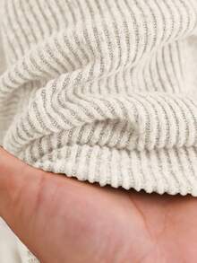 CosyJoli Áo thun dệt kim cổ polo phối ren chắp vá cỡ lớn, đường may bên hông nhún bèo, họa tiết gân - Màu be - Xem 6