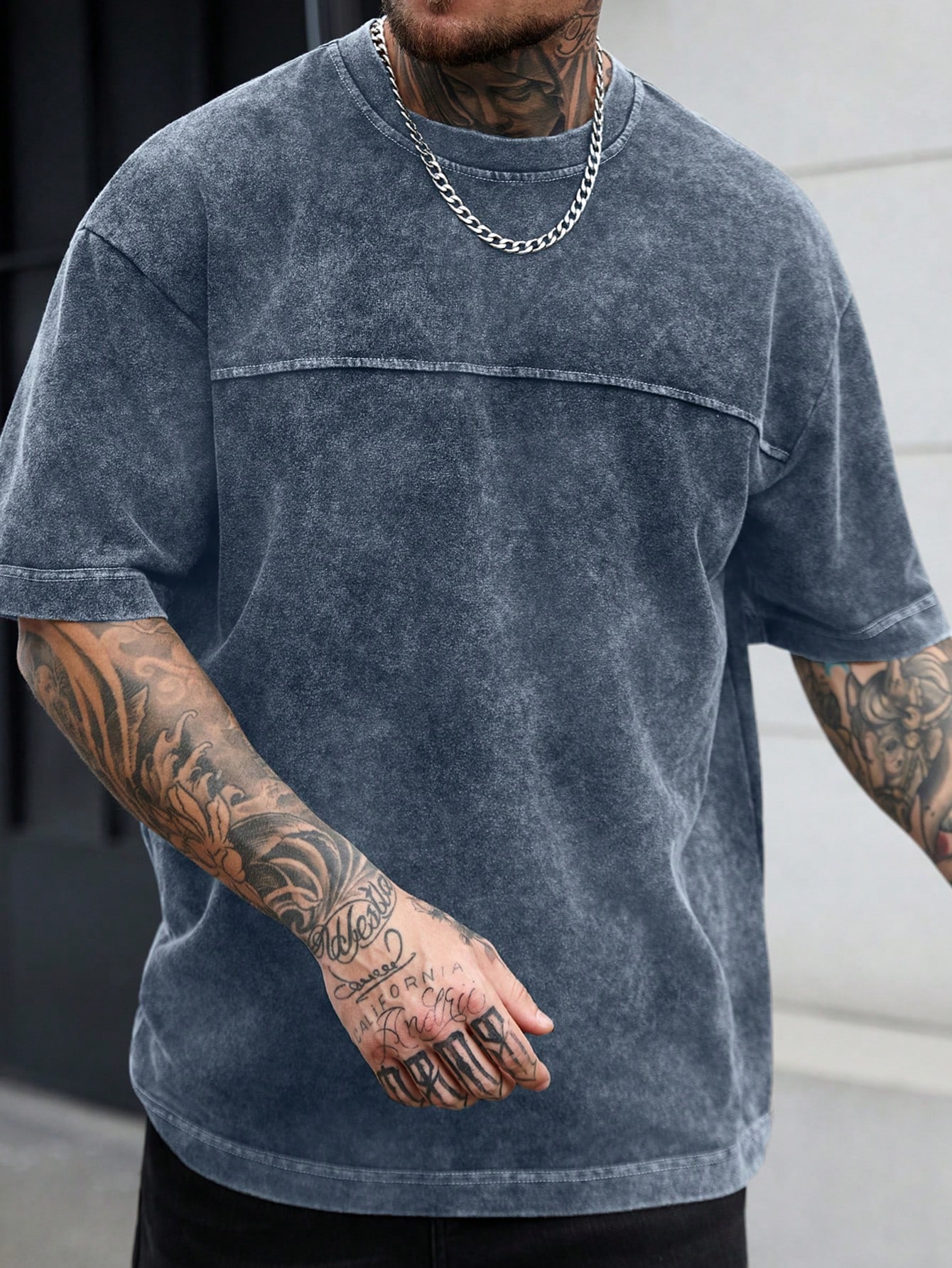 Manfinity CasualCool قميص كاجوال للرجال للارتداء ا...