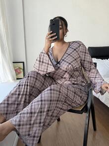 Dream Adore 加大码格子印花丝绒饰边两件套睡衣，适合春秋季穿着 - 巧克力棕 - 查看 4