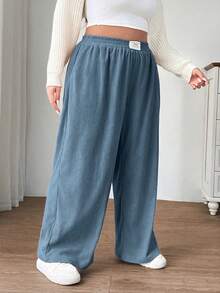SHEIN EZwear 大码女式高腰宽松喇叭裤，蓝色灯芯绒面料，带口袋和贴布设计，适合校园、日常穿着和室内工作，秋冬季穿着。 - 藍色 - 查看 5