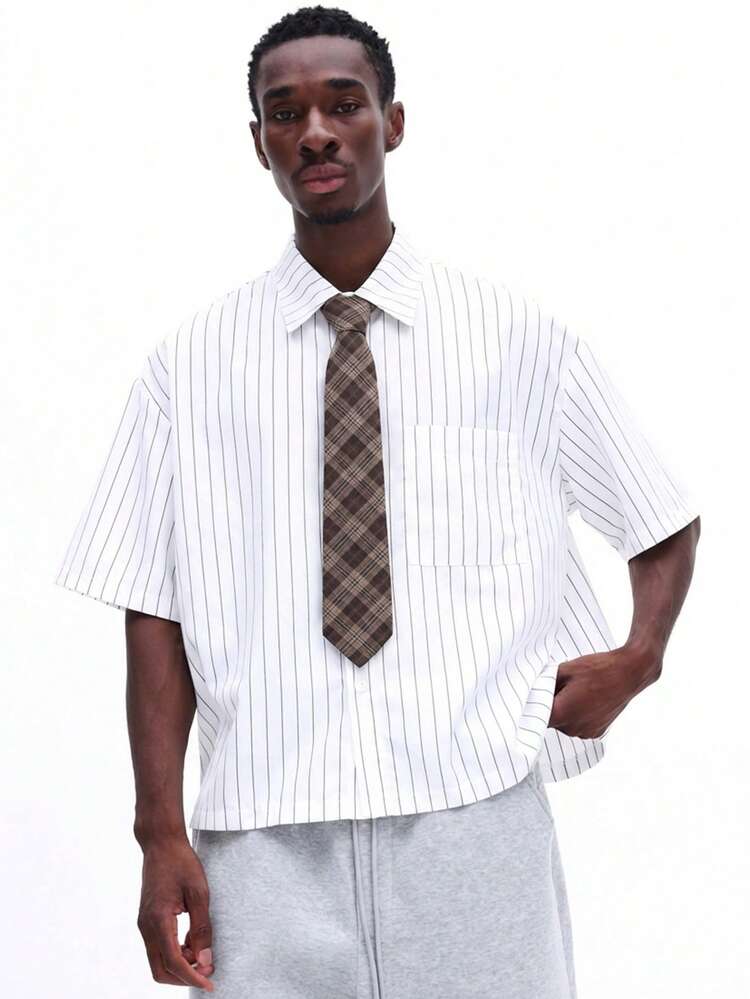 Vertical Striped Short Sleeve Shirt