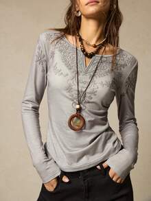 SoleilVie 女士V领刺绣长袖修身T恤 - 灰色 - 查看 6