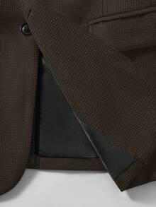 Manfinity Mode 男士休闲商务套装，采用纹理面料，适合日常通勤穿着，也是送给男友和丈夫的理想礼物。男士西装，男士办公服，男士卡其色西装，男士休闲西装，修身卡其色，罗纳尔多风格，老钱系列，日常休闲，周末旅行，户外活动，探险旅行，轻松的工作环境或半正式场合，男友/丈夫礼物，周年纪念/生日礼物，派对，圣诞节，新年，婚礼 - 棕色 - 查看 5