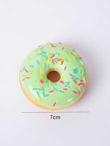 1 pieza Llavero ornamental con imán de pan, juguete de comida esponjoso de donut simulado de PU de rebote lento - Multicolor - Ver 8