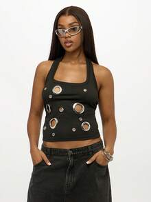 SUMWON 加大码露背吊带背心，金属孔眼装饰，无袖夏季露脐上衣，带孔眼，适合休闲、节日、街头、俱乐部等场合穿着 - 黑色 - 查看 1