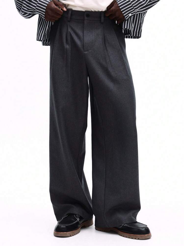 Pantalon habillé à jambes larges plissé
