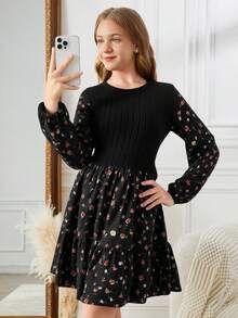 SHEIN Váy suông dài tay cổ tròn họa tiết hoa cổ điển, cạp loe, viền ren cho bé gái tuổi teen - màu đen - Xem 3