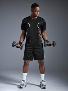 Driftmere 男士夏季短袖两件套运动休闲套装，圆领T恤+短裤，春夏皆宜，舒适柔软，适合日常休闲运动和健身房锻炼，运动休闲风，时尚有型 - 黑色 - 查看 9