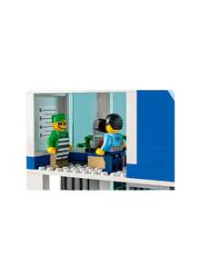 LEGO City Police Station Age 6 Years+ 60316 - Multicolor - View 2