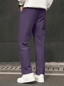 Manfinity Homme 男士纯色口袋休闲裤 - 紫羅蘭色 - 查看 2