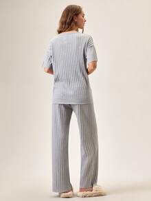 Loomlin Women Cotton Lettered Heart Embroidery Detail Rib Knit Short Sleeve Shirt&Pants Homewear Pajama Set - Grey - View 2