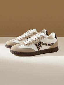 CUCCOO EASI Giày thể thao nữ họa tiết da báo và thêu chữ, tối giản và thời trang để mang hàng ngày - màu nâu - Xem 3