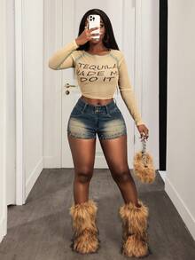 Slaydiva 女士铆钉装饰口袋时尚百搭派对度假牛仔短裤 - 中等水洗藍 - 查看 5