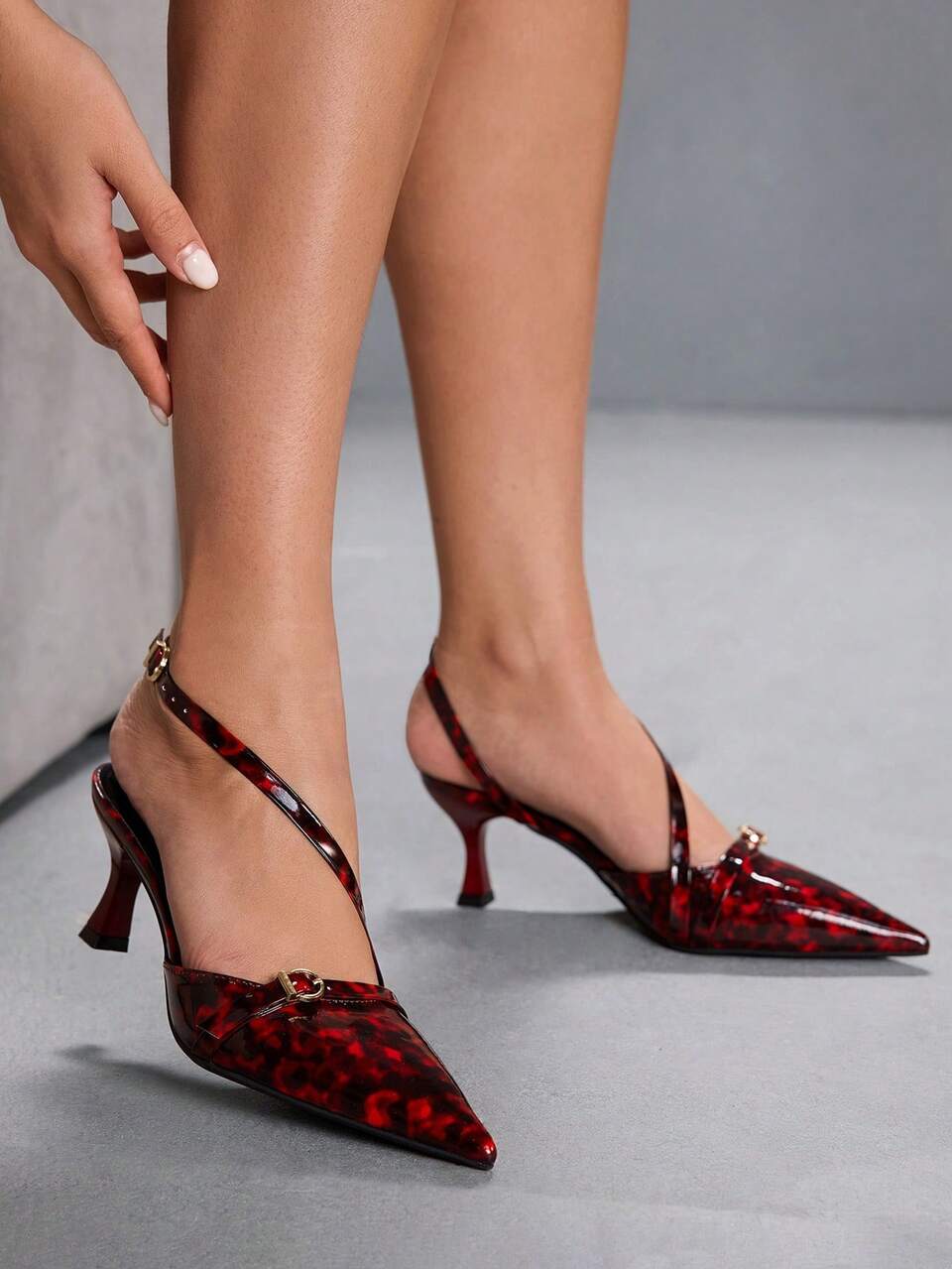 CUCCOO SZL Women's Buckle Design Everyday Versatile Fashion High Heel Shoes, Red Amber
