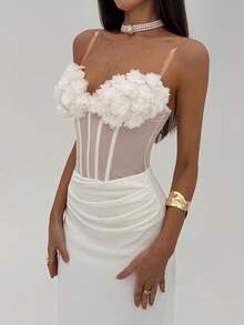 Aloruh 情人节白色派对性感宴会无肩带3D立体花卉鱼骨薄纱褶皱连衣裙（女款） - 白色 - 查看 2