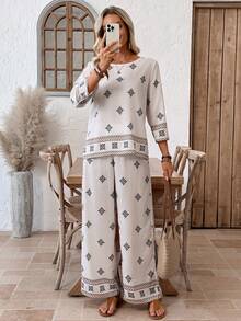 EMERY ROSE 女士印花圆领衬衫和裤子休闲两件套，度假装 - 卡其色 - 查看 6