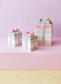 Joivida 1pc Cute Bow Gift Box-Shaped Storage Jar, Valentine's Day Pink Girlish Ceramic Sealed Jar Storage Jar, Storage Jar Can, Decorative Item, Suitable For Bedrooms, Living Rooms, Entrance Halls, Storage And Decorative Items Ramadan Festival