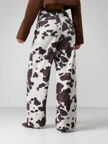 MISSGUIDED Women High Rise Loose Fit Wide Leg Cow Print Jeans Casual Full Length Palazzo Denim Pants Fall Winter AOP Pattern - Multicolor - View 2