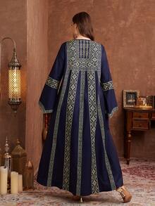 Al Najma 大码女式长袖A字连衣裙，阿拉伯风格 - 藏蓝色 - 查看 2
