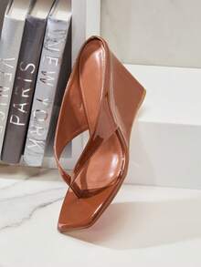 SHUZIA 女士舒适人字拖坡跟凉鞋 情人节 - 棕色 - 查看 7