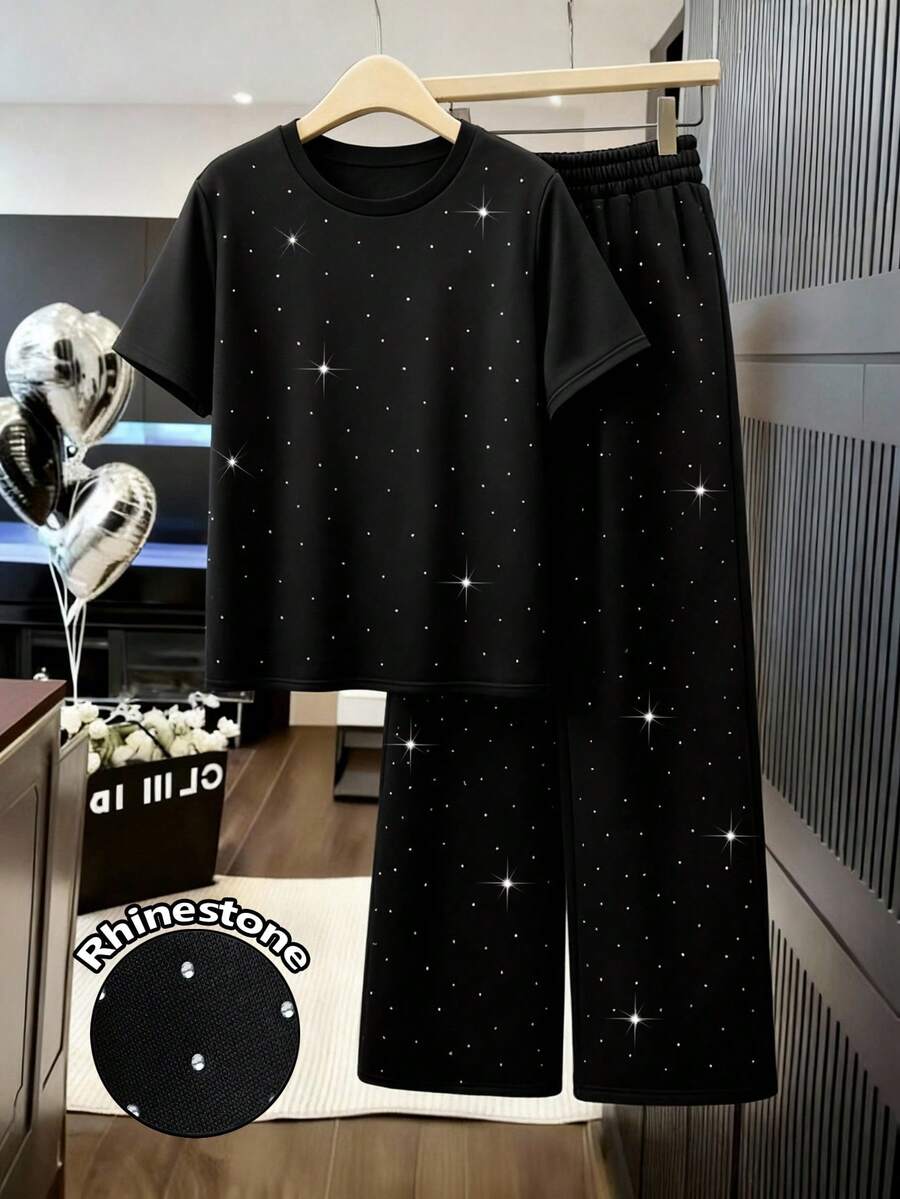 GlowEve CURVE Regalyn 大码女装时尚水钻装饰短袖T恤和高腰抽绳宽松直筒运动裤两件套，秋季面料 - 黑色 - 查看 1