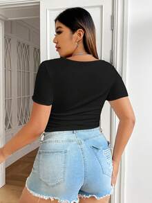 SHEIN EZwear Áo thun croptop trơn cổ tròn thường ngày cỡ lớn cho bé - màu đen - Xem 2