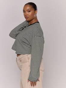 MUSERA Áo croptop tay dài kẻ sọc cỡ lớn, thích hợp mặc hàng ngày, thường ngày, dễ thương, ấm áp, mùa xuân hè, lễ Phục sinh. - Đen và trắng - Xem 3