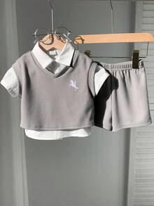 SHEIN 男婴灰色无袖背心、白色短袖开衫和休闲短裤三件套，男士休闲套装，适合上学、外出和居家穿着，春夏皆宜。 - 灰色 - 查看 8