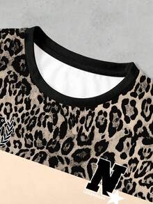 SHEIN Áo thun tay ngắn, họa tiết da báo ngụy trang phong cách Mỹ cổ điển với họa tiết kỹ thuật số, phong cách đường phố, quần áo trở lại trường, quần áo giáo viên nữ, quần áo lễ hội trở lại trường - trắng - Xem 3