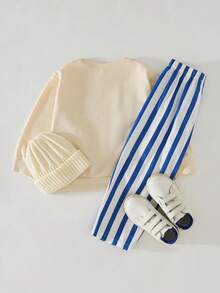 THE HAPPY LOOK 2pcs/Set Young Boy Letter Graphic Soft Knit Crew Neck Short Sleeve Top And Striped Elastic Waist Pants Mamas Boy Outfit Kids Boy Set - Multicolor - View 2