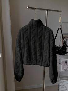 Comfortcana 黑色女士短字母图案毛绒休闲卫衣