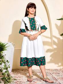 SHEIN 1pc Girls' Traditional Arab Abaya Dress,White Floral,Summer,Boho,Family Matching,Round Neck Patchwork Flare Sleeve,Ruffle Hem Golden Floral Trim,Green - White - View 4
