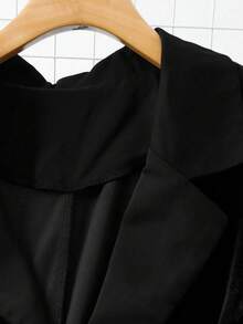 GlowEve CURVE Plus Size Women Satin Lapel Elegant Commuter Velvet Blazer Jacket, Autumn/Winter - Black - View 6