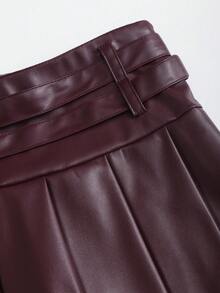 Sweetra 女士优雅复古性感风PU皮双腰褶皱A字超短裙，秋季款 - 酒紅色 - 查看 6