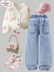 SHEIN 少女休闲可爱牛仔裤，复古浅蓝色水洗牛仔布，饰有雪花图案和粉色爱心刺绣，宽松直筒裤型，面料柔软舒适，时尚街头风，适合春、夏、秋、冬四季穿着。