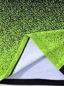 SHEIN Tween Boy Casual Minimalist Yellow & Black Ombre Rash Guard & Swim Trunks Set, Suitable For Summer - Green - View 6