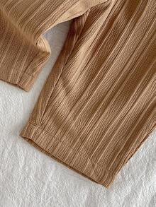 Loomiva Conjunto de 2 peças para recém-nascida, composto por Top de manga curta com gola sólida e suave em tricô, e shorts de cintura elástica