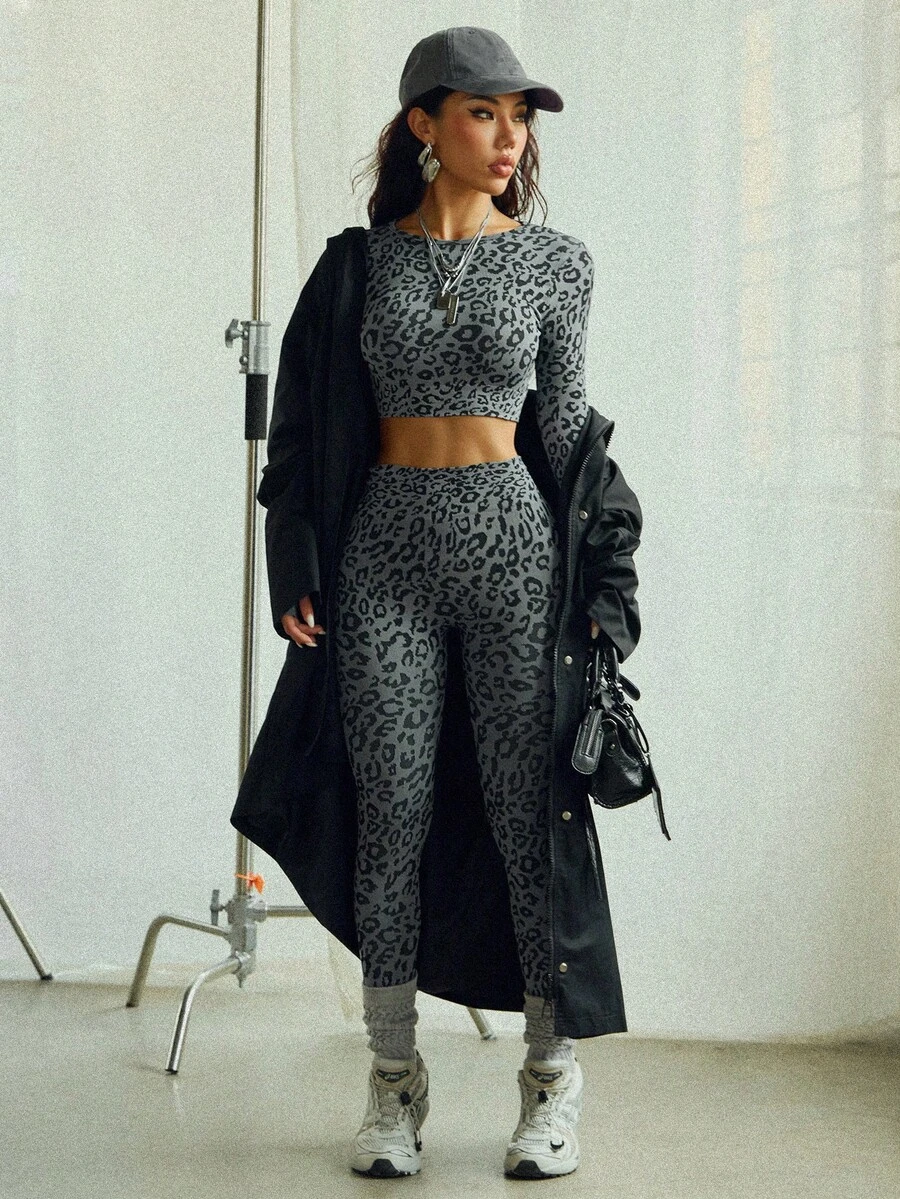 Easithlete Women's Fashion Casual Chic Street Leopard Print Cropped Top And High Waist Leggings Sports Suit - Dark Grey - View 1