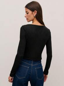 Nöista 女士纯色针织长袖半透明圆领上衣。轻盈优雅，适合日常穿着、休闲装扮、外出造型以及情人节穿搭。 - 黑色 - 查看 2