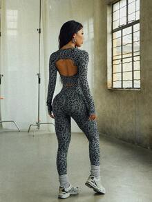 Easithlete Women's Fashion Casual Chic Street Leopard Print Cropped Top And High Waist Leggings Sports Suit - Dark Grey - View 4