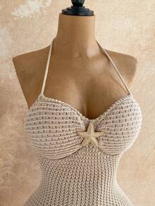 Soleia Bộ đồ liền thân dệt kim hở lưng họa tiết sao biển kim loại trơn màu dành cho nữ - Màu Khaki - Xem 5