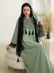 Al Najma Sequin Collar Flower Pendant Decor Light Green Arabic Style Dress With Headscarf Kaftan Jalabiya Dress - Green - View 5
