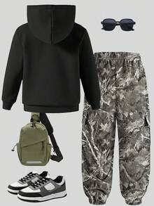 2pcs/Set Young Boys Hoodie & Cargo Pants Co-Ord Set, Black Graphic Print Pullover Sweatshirt And Camouflage Jogger Pants, Street Style Winter Outfit For Kids - Multicolor - View 4