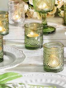 2 Chân Nến Thủy Tinh Xanh Cổ Điển - Giá Nến Trà Thanh Lịch với Họa Tiết Tinh Tế, Hoàn Hảo Cho Đám Cưới, Tiệc Giáng Sinh & Trang Trí Bàn Ăn, Chỉ Rửa Bằng Tay, Không Chứa PVC, Tạo Không Khí Ấm Cúng Cho Bàn Ăn, Nâng Cao Không Gian Ăn Uống | Đồ Thủy Tinh Cổ Điển | Đèn , Trang Trí Chân Nến - Nhiều màu - Xem 1