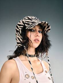 ROMWE Goth Women Baseball Cap - Black and White - View 2