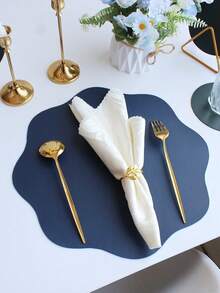 4 miếng lót ly giả da Rotundity kiểu Bắc Âu, miếng lót đĩa, phụ kiện nhà bếp, miếng lót bàn ăn, chịu nhiệt, chống bỏng, miếng lót bàn ăn kiểu Tây, chống trượt, bền, chịu nhiệt, có thể giặt, chống thấm nước, có thể dùng để trang trí ngày lễ, trang trí tiệc tùng, trang trí bảo vệ mặt bàn, có thể giặt và dễ vệ sinh, đồ dùng trên bàn, thích hợp cho bữa tối dưới ánh nến, tụ họp hàng ngày, tiệc sự kiện - Tấm lót đĩa da hình tròn đặc biệt - Xem 14