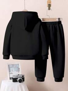 SHEIN 2pcs/Set Boys Casual, Fashionable Classic, Cool Style, Number 67, Retro American, Sporty, Number "67" Print, 6&7, Loose Fit Sporty Casual Thick Hoodie Sweatshirt Set, Suitable For Autumn/Winter - Black - View 3