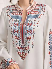 SHEIN Najma 浪漫定位印花加重刺绣串珠奢华女装 - 白色 - 查看 5